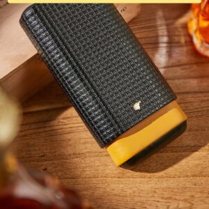 Cedar-Lined Cowhide 3-Cigar Sleeve — product image 1