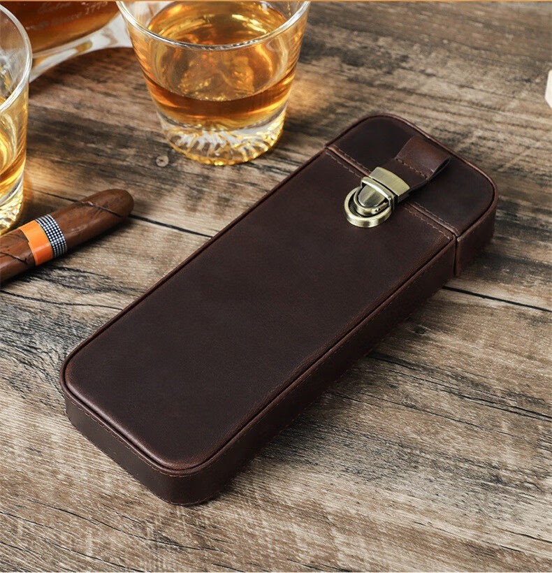 Vintage Leather 3-Cigar Travel Case — product image 6